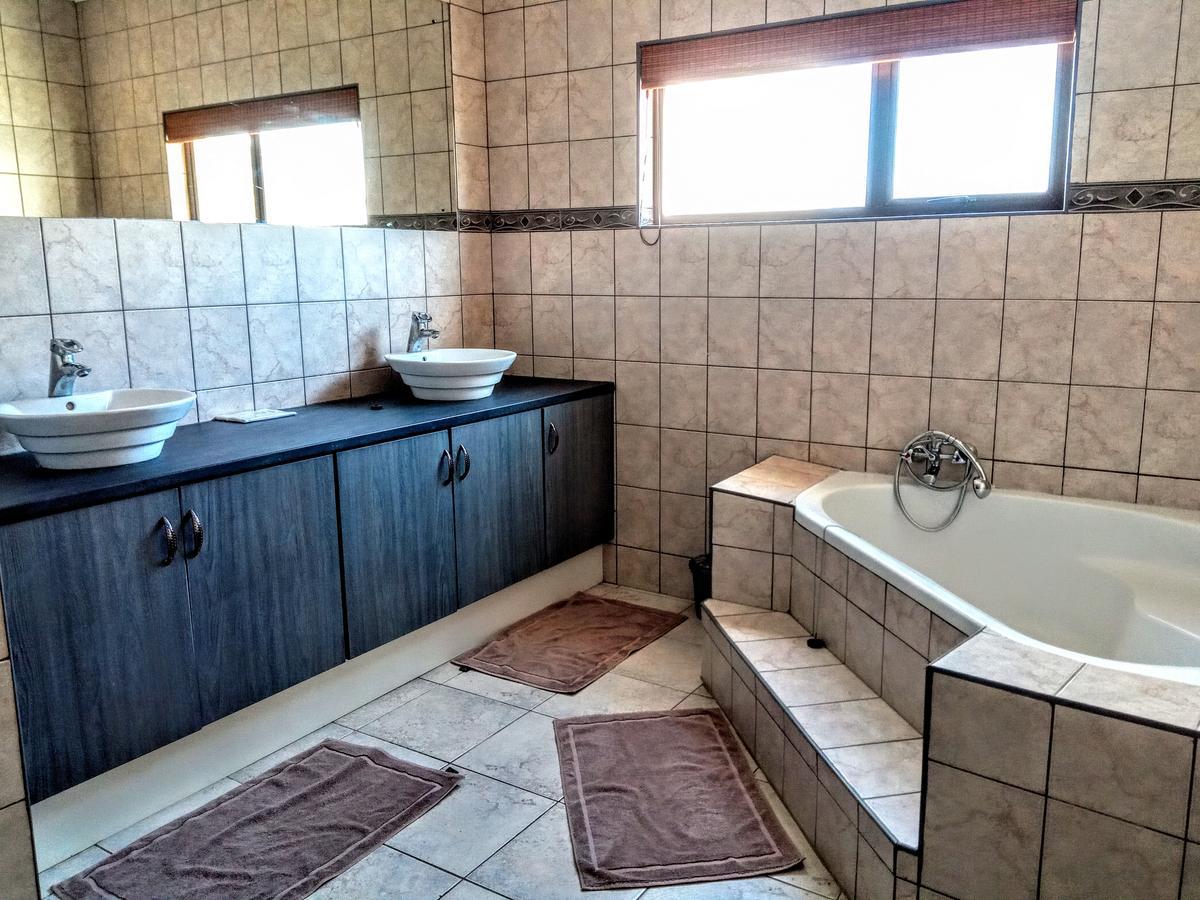 Sea View Bliss Guesthouse With Self Catering Swakopmund Exterior foto